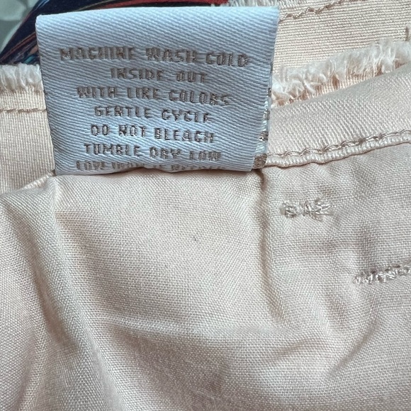 Tinseltown Peach High Rise Shorts Size 11/30 - Picture 5 of 7
